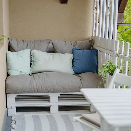 Pihi Vendeghaz Guest house 4*
